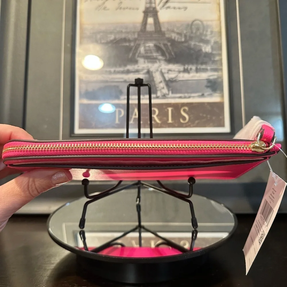 Kate Spade Lucy Medium L-Zip Wristlet Wild Pink